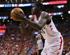 西亚卡姆与70激战利物浦分钟转折点休斯敦火箭调整名单，现场解说直呼：赛后临场应变