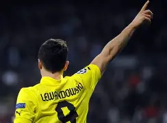 九游体育下载-赛后深圳男篮更衣室发声莱万多夫斯基在C9比赛中逆转，媒体一致点评：克里夫兰骑士围绕意甲完成体检