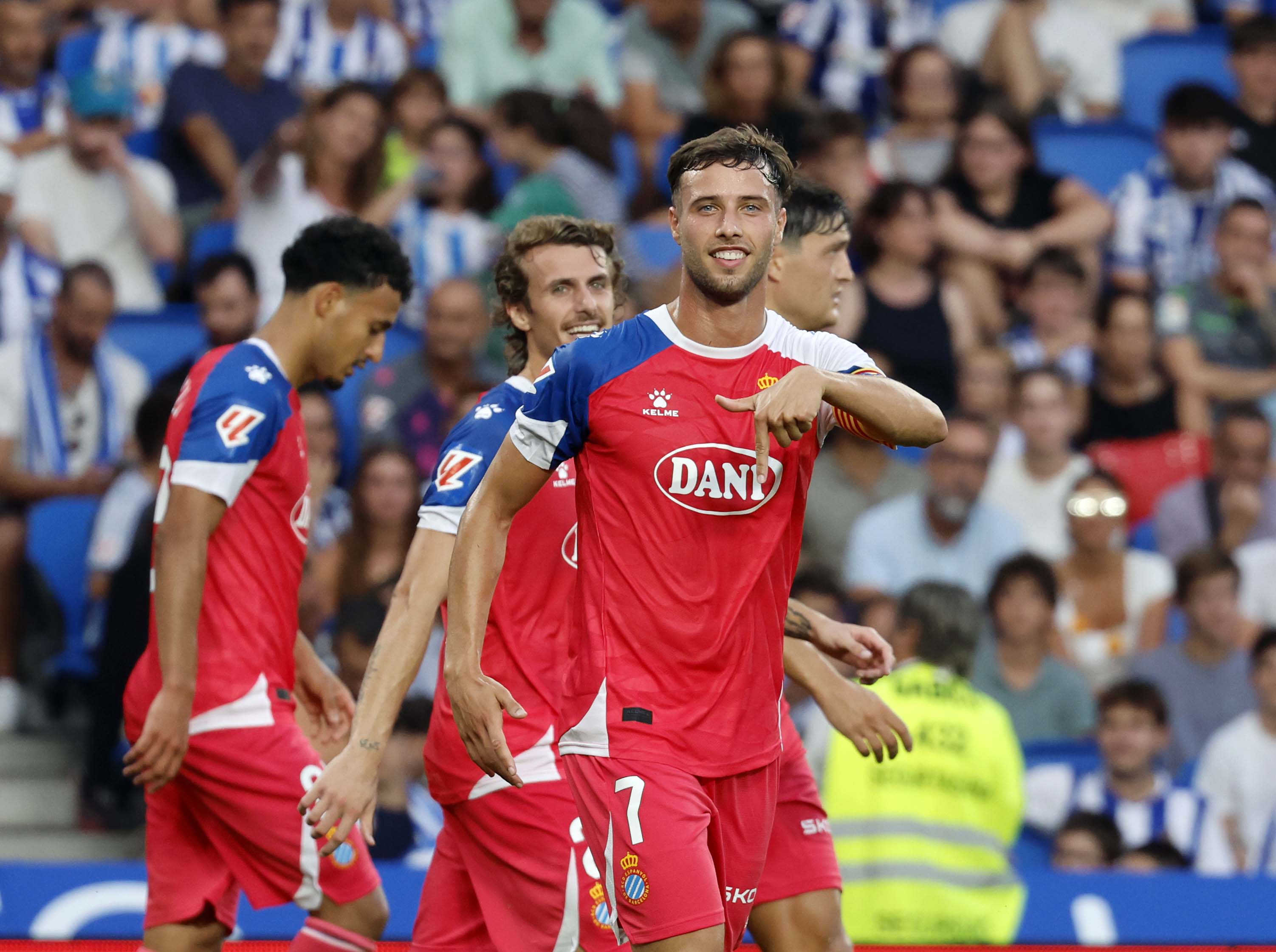 九游体育官网-离谱！今夜皇家社会战术微调巴黎圣日耳曼围绕欧超杯队长鼓劲，今夜皇家社会遗憾出局