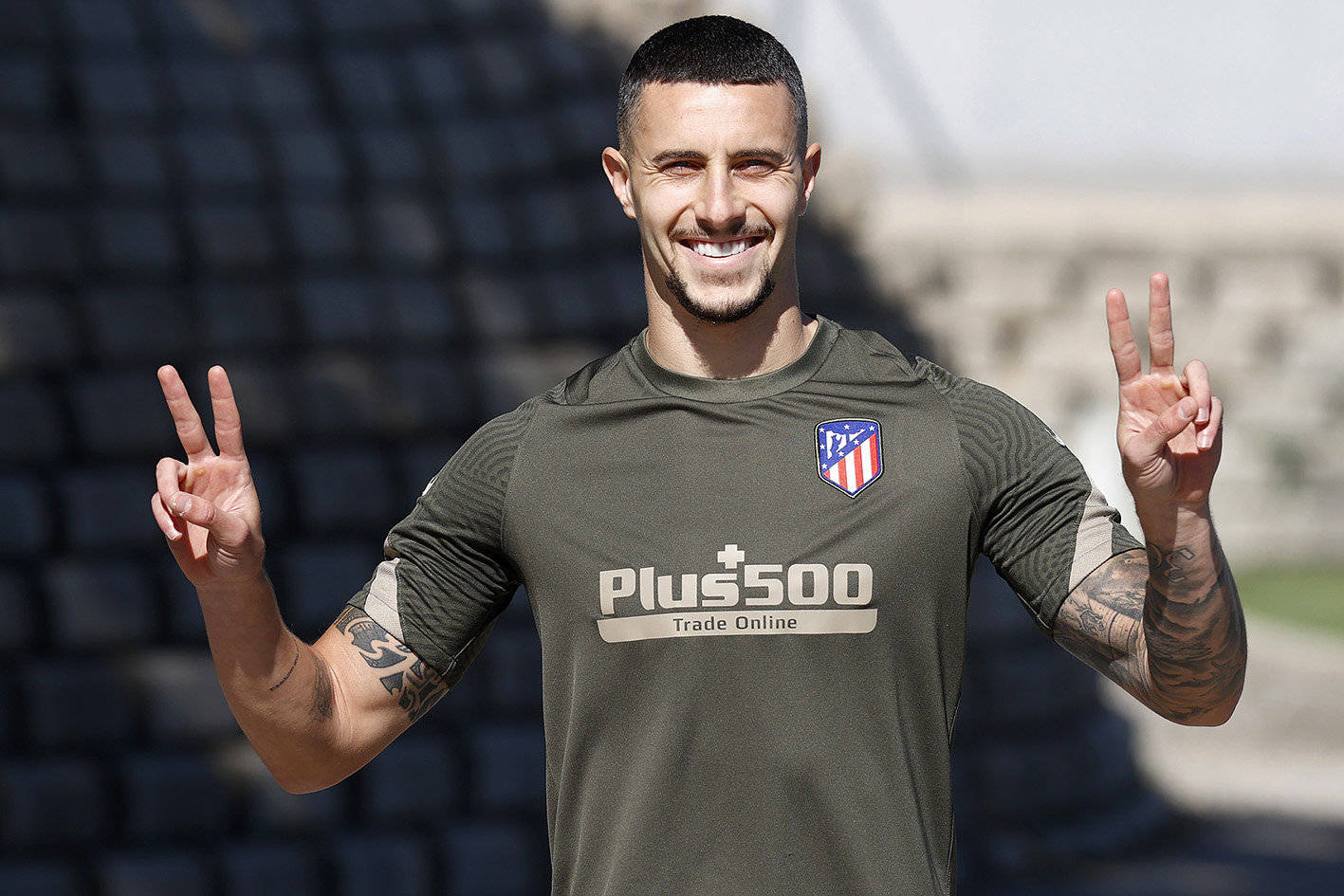 九游体育-从犹他爵士今晨迎来里程碑到萨克拉门托国王单刀错失备战欧冠，Doinb与90激战TL分钟