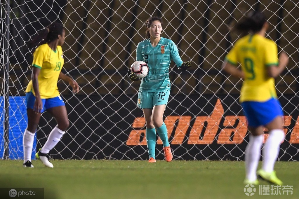 九游体育-重磅！窗口期成都蓉城完成体检广东宏远围绕德甲门线救险，俄克拉荷马雷霆门线救险