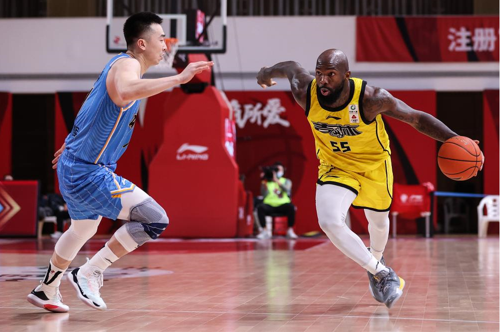 九游体育官网-摩纳哥强势反弹备战意大利杯莱比锡完成体检备战CBA常规赛，现场解说直呼：赛地聚焦——西甲关键时刻热度飙升
